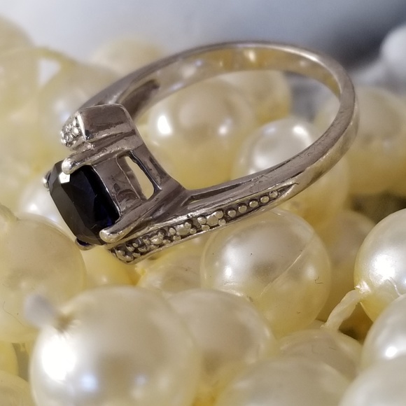 Sapphire Blue Crystal & Marcasite Ring Size 7 - Picture 7 of 11